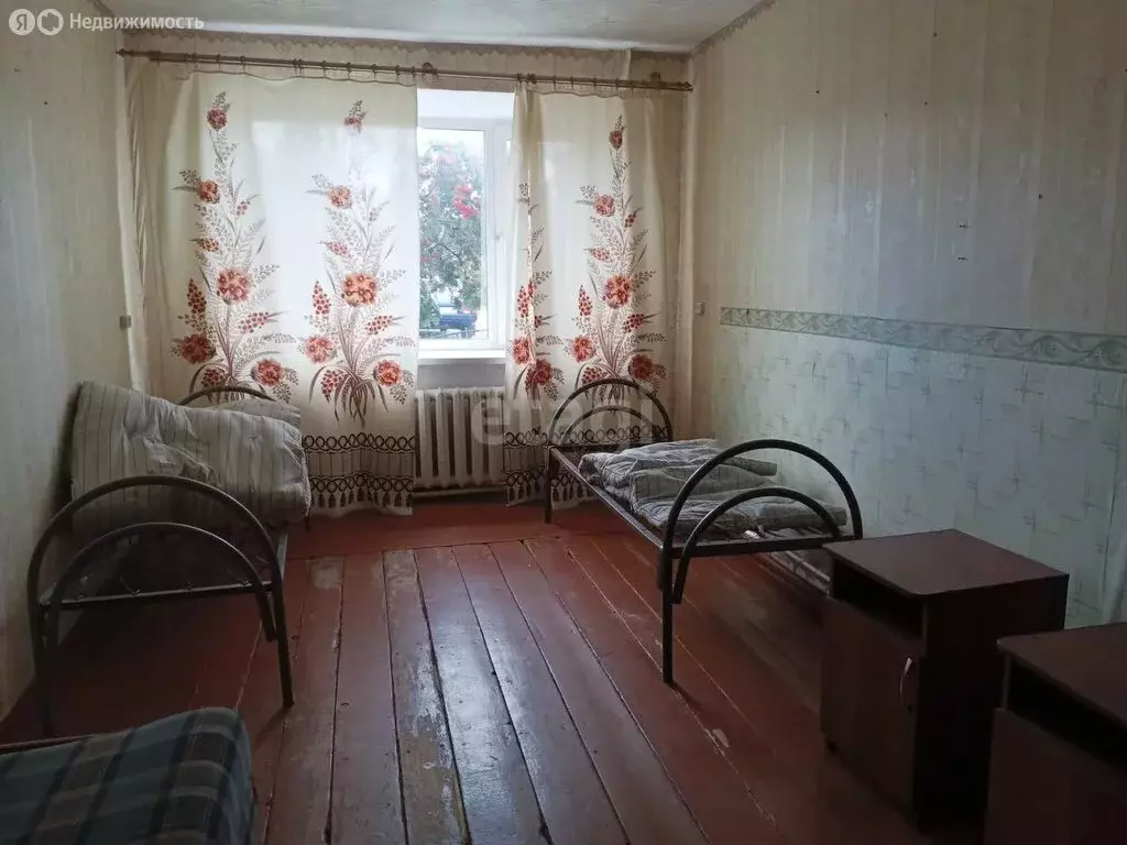3-комнатная квартира: село Бердюжье, Молодёжная улица, 3 (57.1 м) - Фото 1