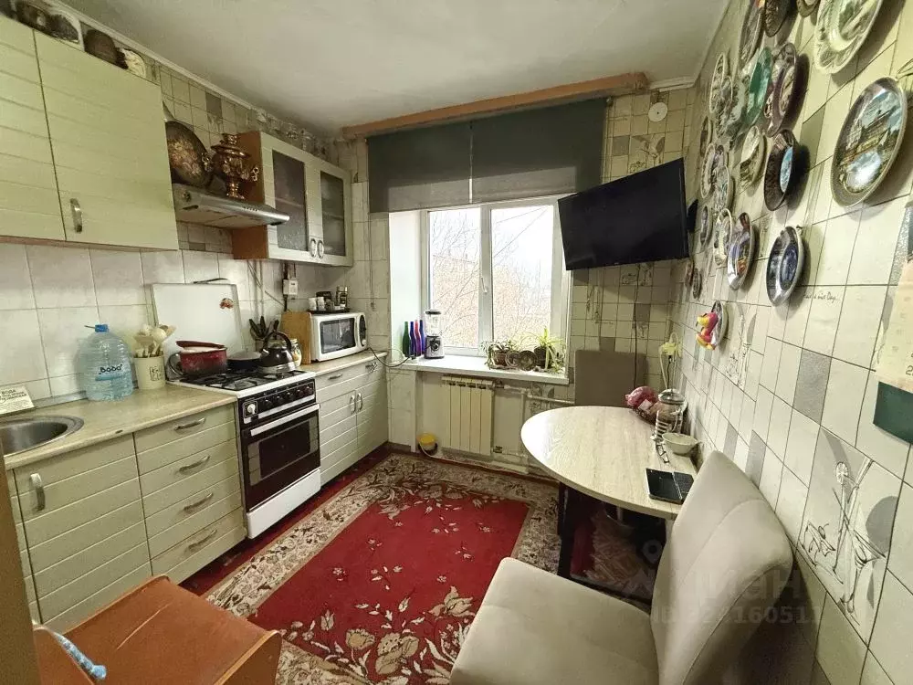 1-к кв. Омская область, Омск Революционная ул., 20 (33.0 м) - Фото 1