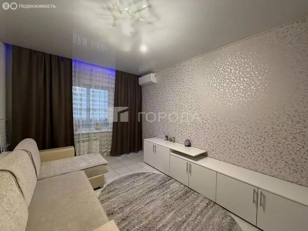 Квартира-студия: Барнаул, проспект Коммунаров, 120А (32 м) - Фото 1