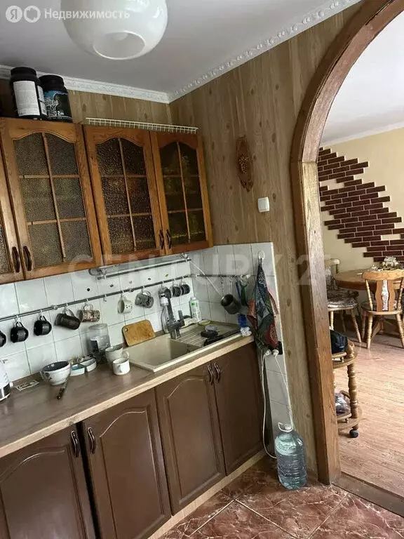 4-комнатная квартира: Евпатория, улица Дёмышева, 156 (79.4 м) - Фото 1