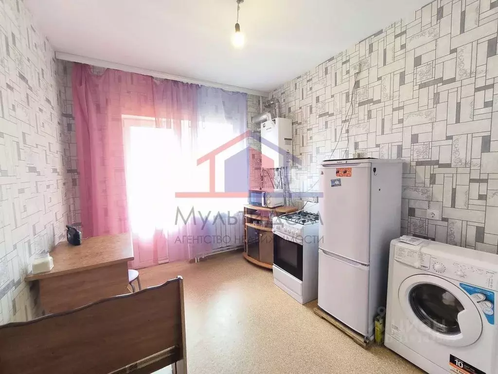 1-к кв. Белгородская область, Губкин ул. Петра Великого, 16 (34.3 м) - Фото 0