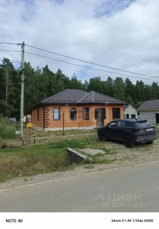 Дом в Тюменская область, Тюменский муниципальный округ, д. Ушакова, ... - Фото 1