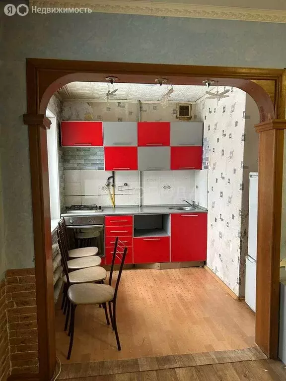 3-комнатная квартира: Бийск, улица Ильи Мухачёва, 133/1 (48.3 м) - Фото 1