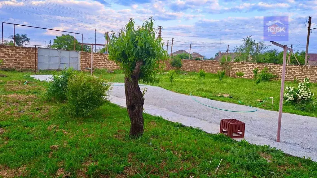 Участок в Крым, Евпатория Исмаил-Бей мкр, ул. Хаджи Девлет Гирея, 6/67 ... - Фото 1