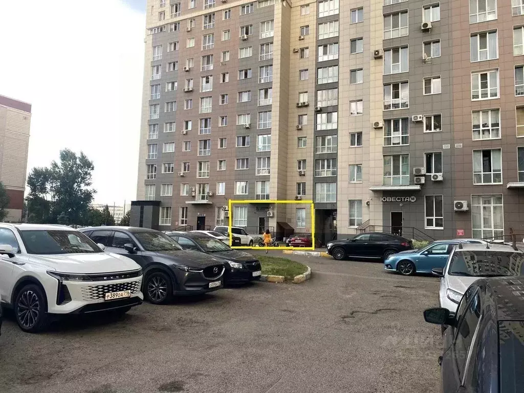 Помещение свободного назначения в Татарстан, Казань Чистопольская ул., ... - Фото 0