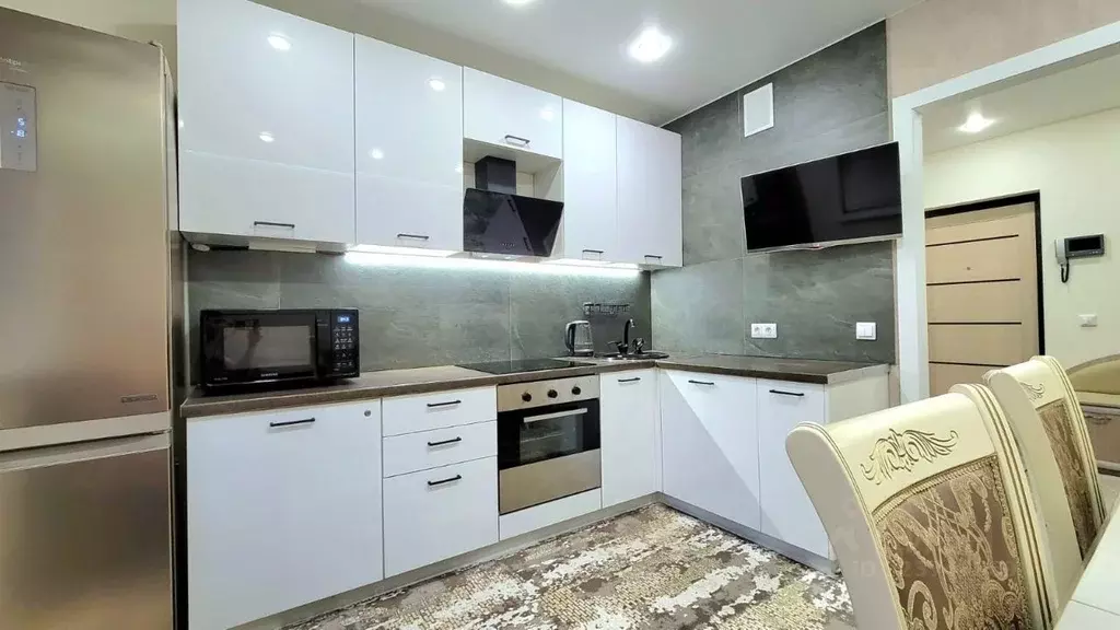 3-к кв. Владимирская область, Владимир проезд Лакина, 10 (86.5 м) - Фото 1