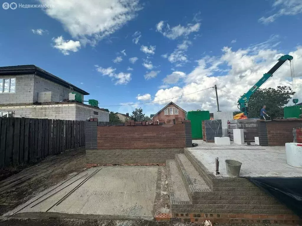 Дом в Новочеркасск, Сарматская улица (130 м) - Фото 1