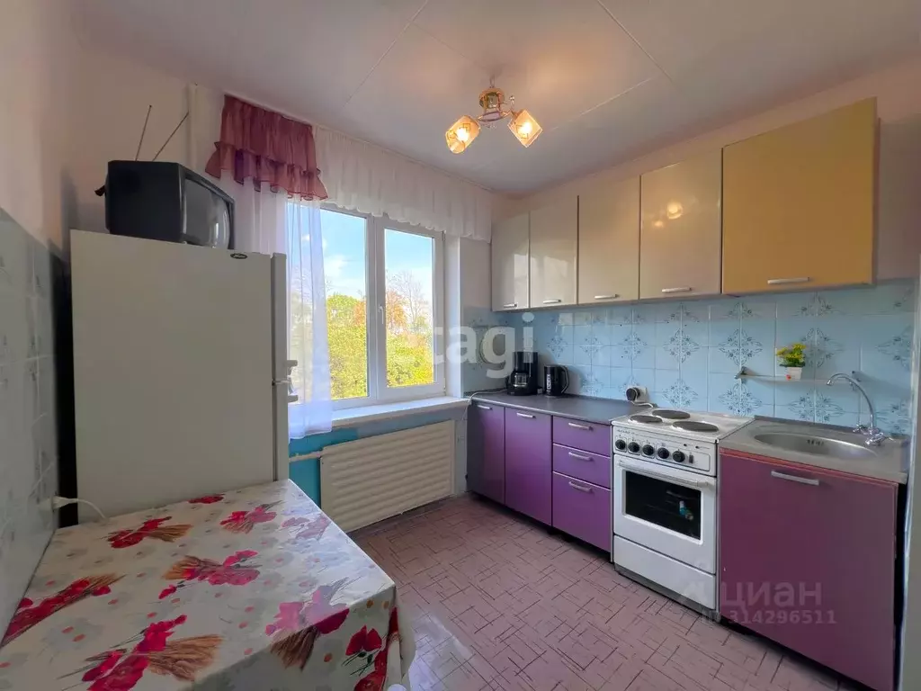 3-к кв. Приморский край, Владивосток Могилевская ул., 3 (60.9 м) - Фото 0
