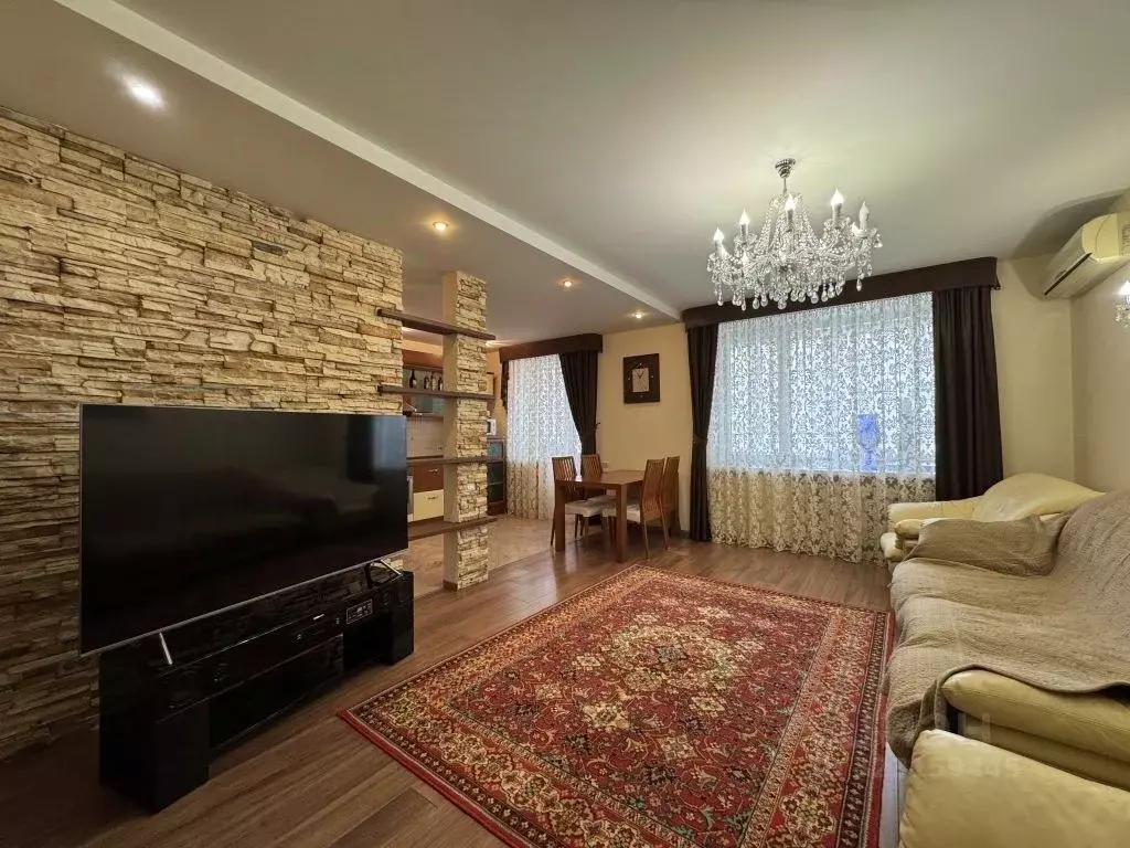 3-к кв. Саратовская область, Саратов Весенний проезд, 13/19 (130.0 м) - Фото 1