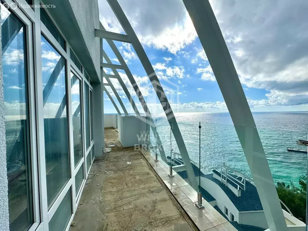 4-комнатная квартира: Береговое, Кипарисная улица, 51А (230.7 м) - Фото 2