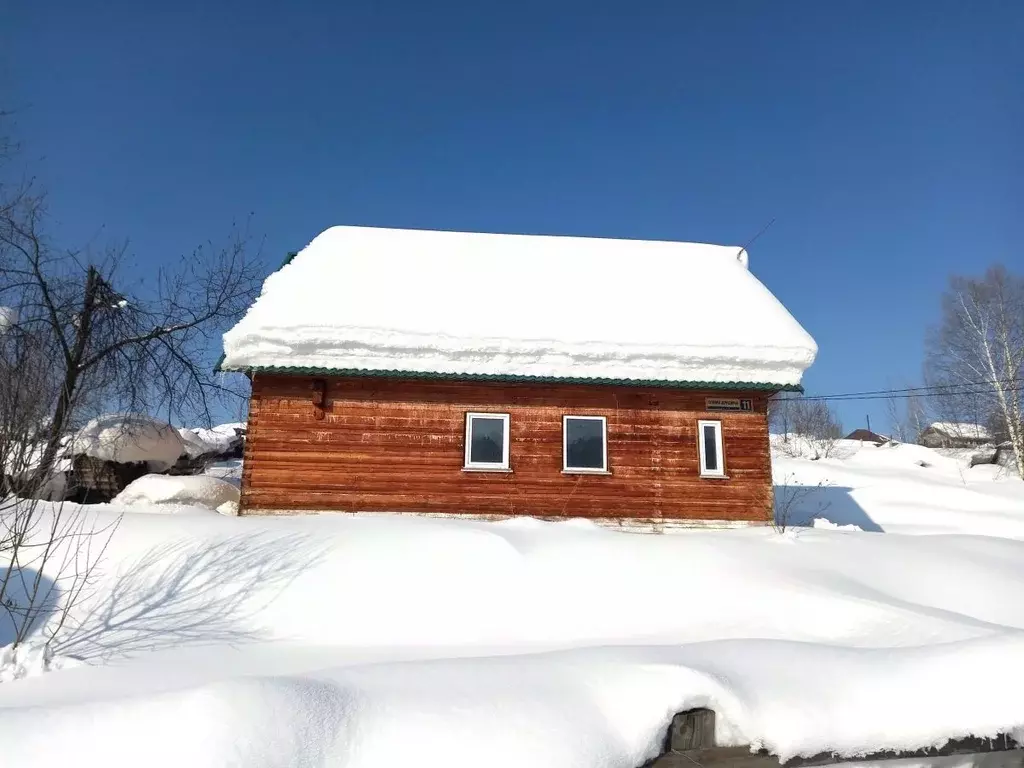 Дом в Кемеровская область, Таштагол ул. О. Дундича, 11 (70 м) - Фото 0