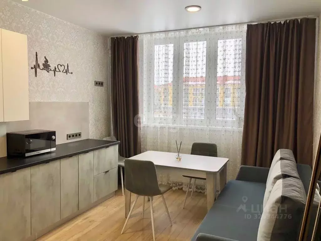 1-к кв. Калининградская область, Гурьевский муниципальный округ, пос. ... - Фото 1