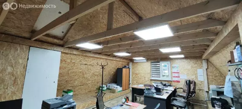 Дом в Абакан, улица Добролюбова, 3 (143.1 м) - Фото 1