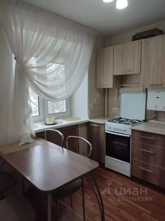 2-к кв. Нижегородская область, Дзержинск Новомосковская ул., 10 (44.0 ... - Фото 2