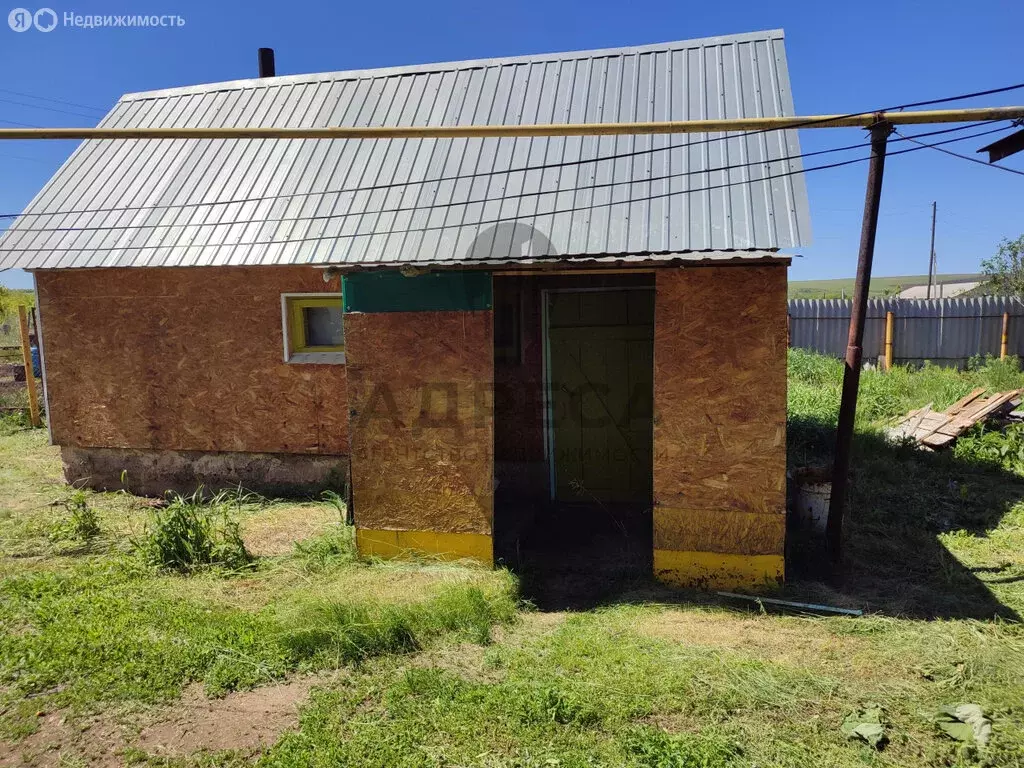 Дом в Сакмарский район, село Украинка (79.6 м) - Фото 1