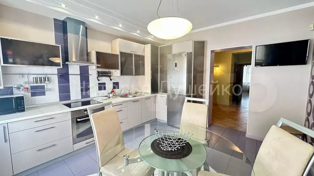 5-к. квартира, 200 м, 3/4 эт. - Фото 1