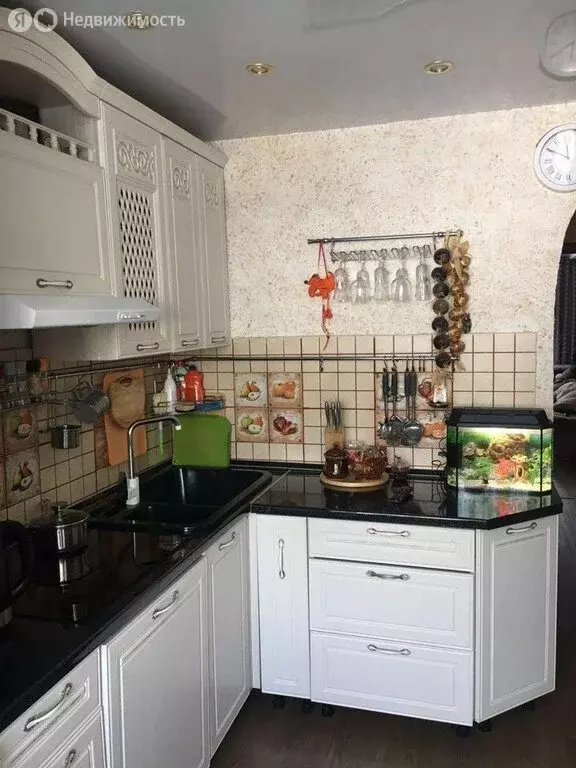 3-комнатная квартира: Усть-Илимск, Молодёжная улица, 4 (60.9 м) - Фото 1