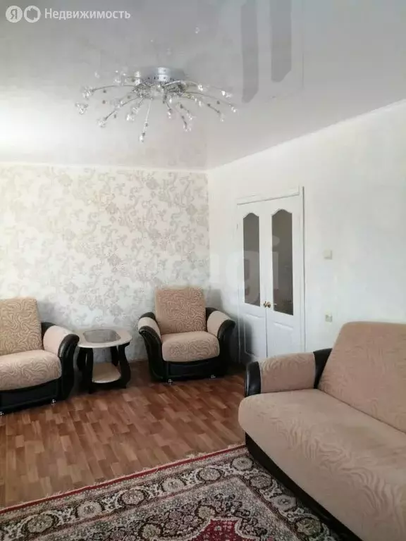 4-комнатная квартира: Райчихинск, Пионерская улица, 64А (73 м) - Фото 1