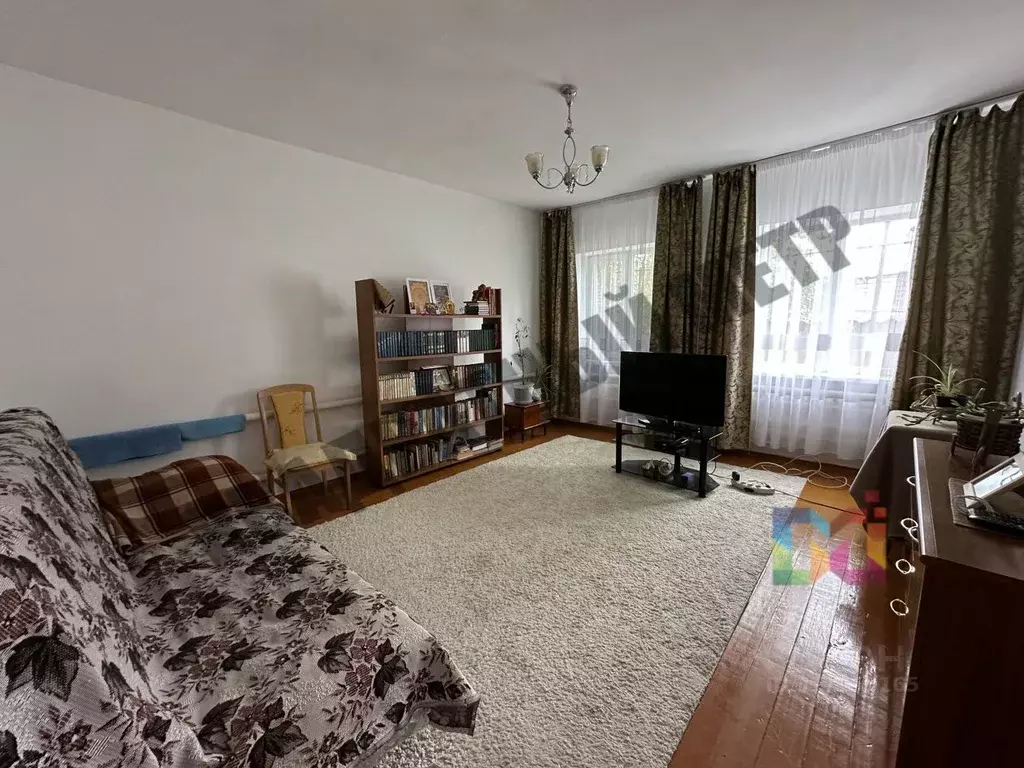 Дом в Калмыкия, Элиста ул. Имени Эрдни Деликова, 24 (67 м) - Фото 0