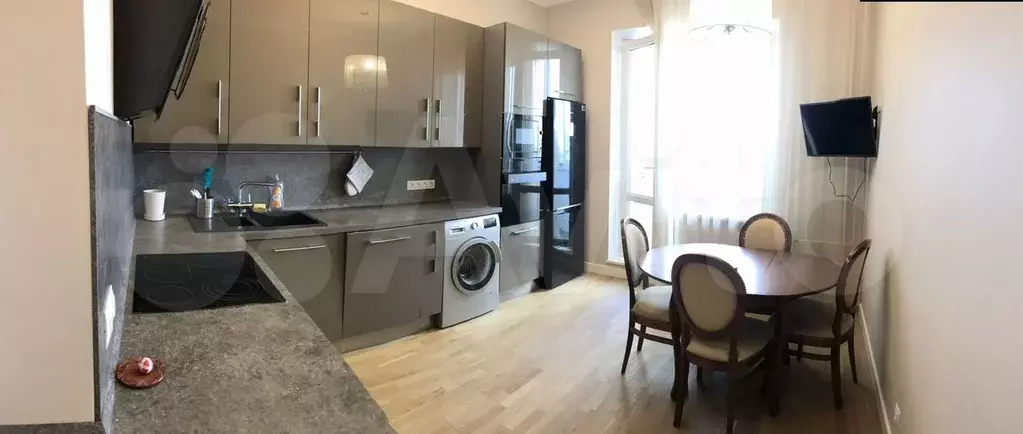3-к. квартира, 97 м, 8/14 эт. - Фото 0