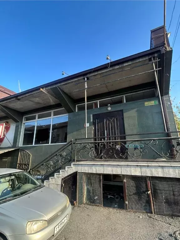 Торговая площадь в Северная Осетия, Владикавказ ул. Куйбышева, 120 ... - Фото 1