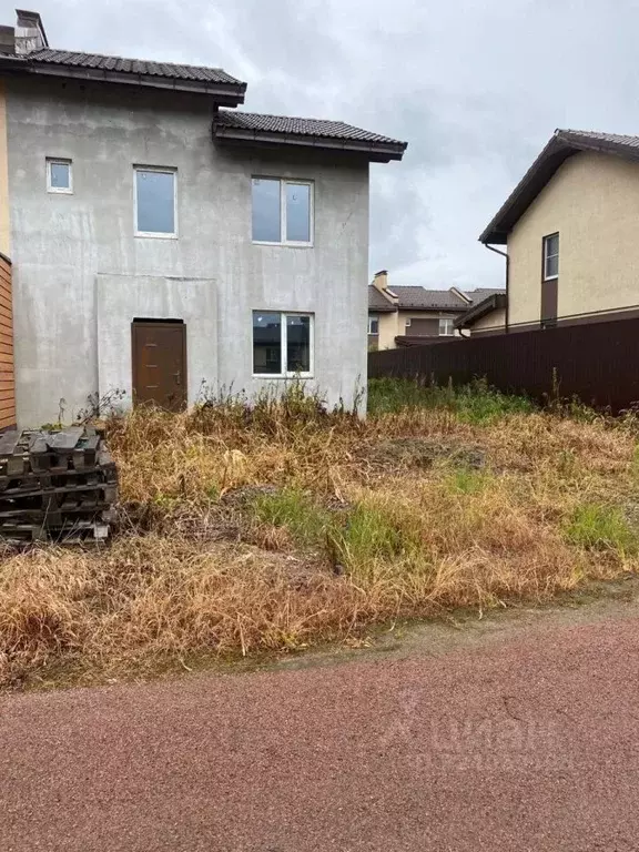 Таунхаус в Ленинградская область, Всеволожский район, пос. Щеглово ул. ... - Фото 2