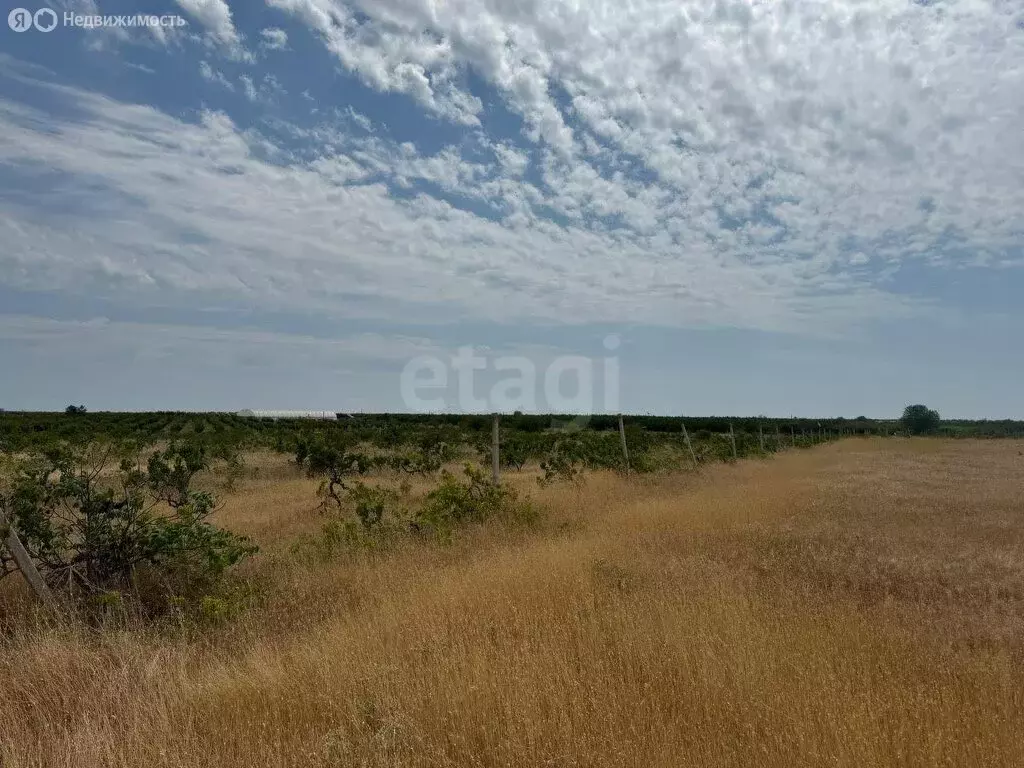 Участок в Бахчисарайский район, село Угловое (189 м) - Фото 0