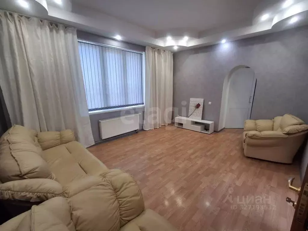 2-к кв. Крым, Симферополь ул. Гоголя (58.0 м) - Фото 1