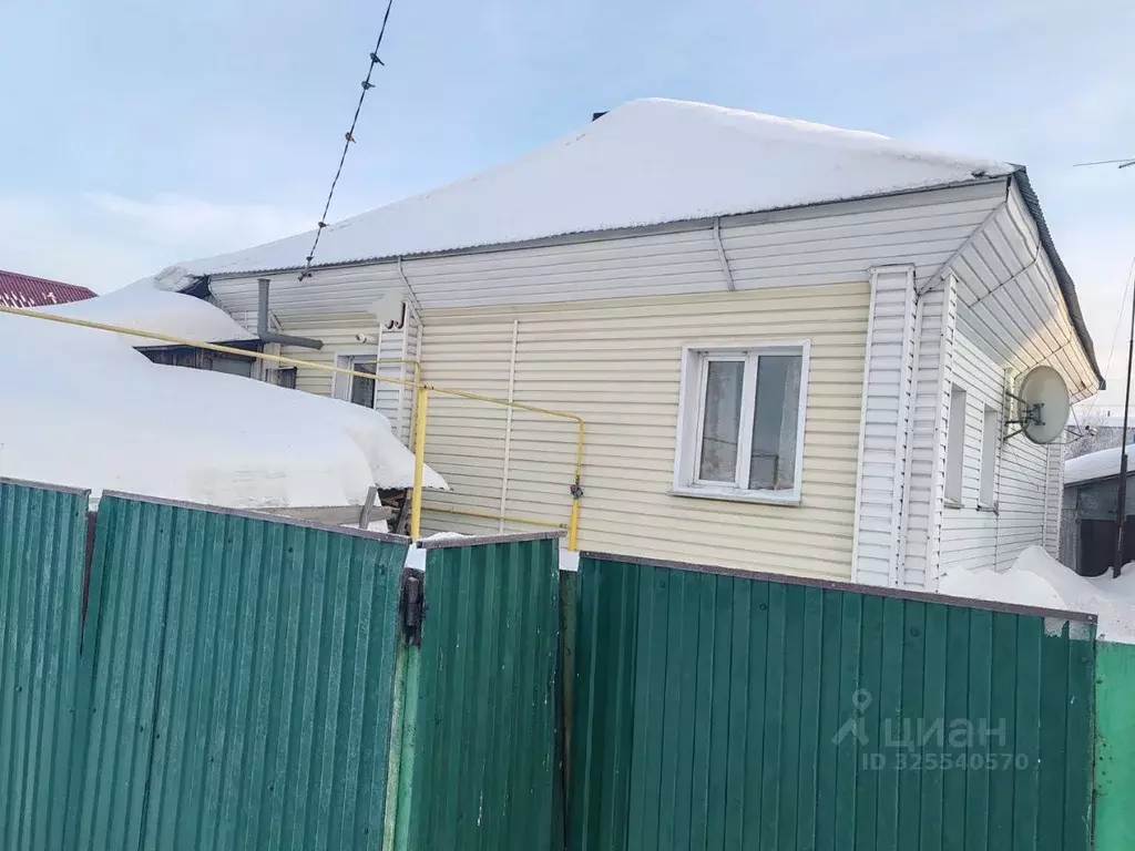 Дом в Кемеровская область, Юрга ул. Нахановича (61 м) - Фото 1