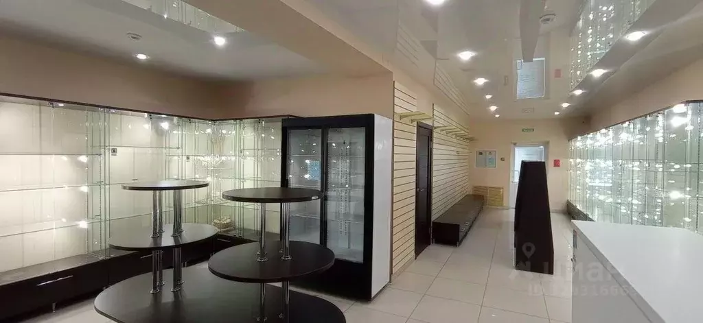 Помещение свободного назначения в Пермский край, Пермь ул. Куйбышева, ... - Фото 1