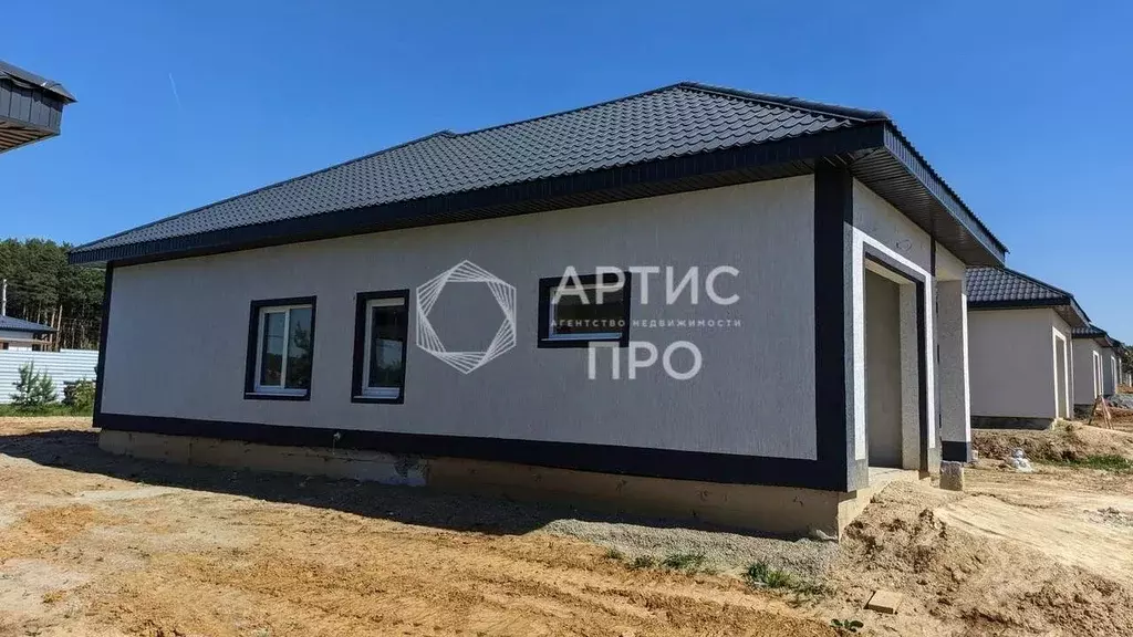 Дом в Свердловская область, Белоярский муниципальный округ, пос. ... - Фото 1