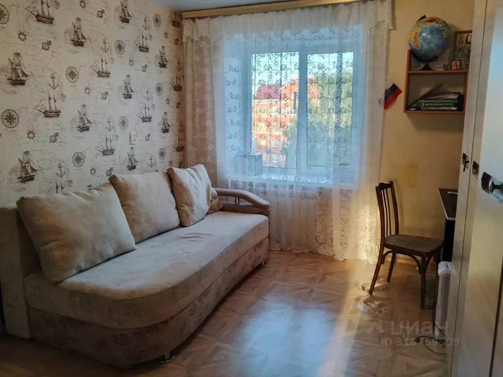 3-к кв. Нижегородская область, Бор ул. Ленина, 131 (60.4 м) - Фото 0