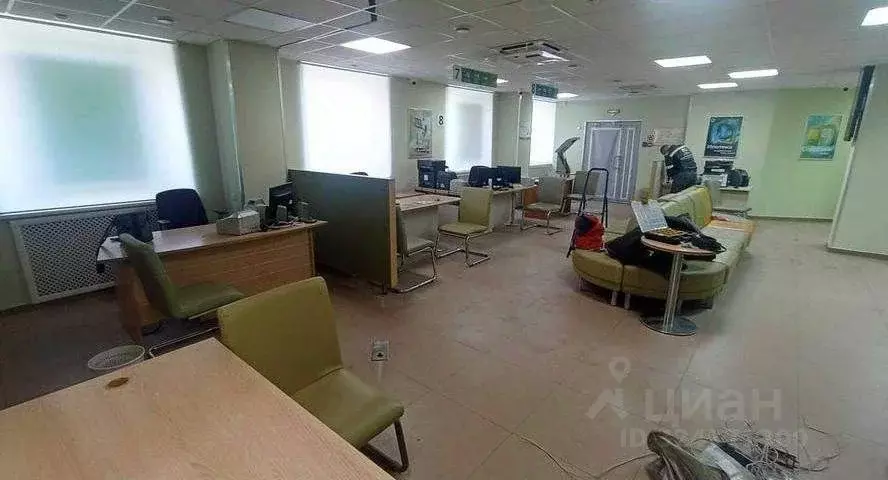 Помещение свободного назначения в Московская область, Лобня ул. ... - Фото 1