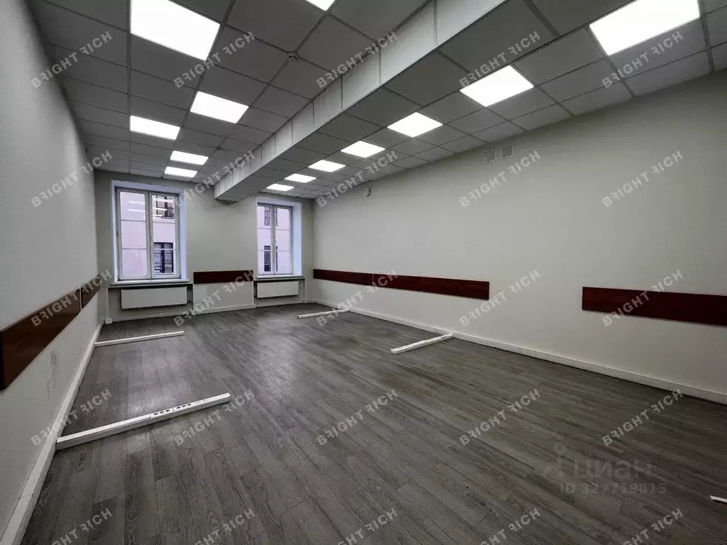 Офис в Санкт-Петербург Конногвардейский бул., 4 (390 м) - Фото 1