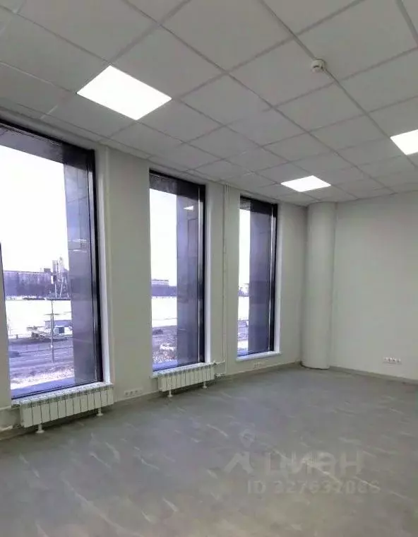 Офис в Санкт-Петербург Октябрьская наб., 10к1 (150 м) - Фото 2