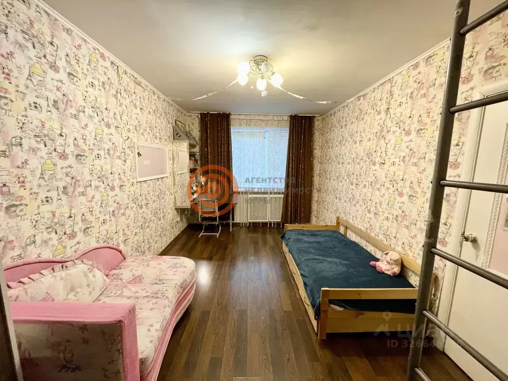 3-к кв. Тюменская область, Тюмень ул. Луначарского, 51 (49.8 м) - Фото 1