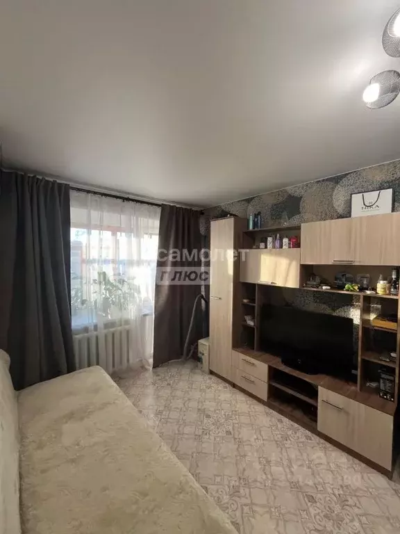 1-к кв. Тюменская область, Тюмень ул. 50 лет Октября, 47 (31.0 м) - Фото 1