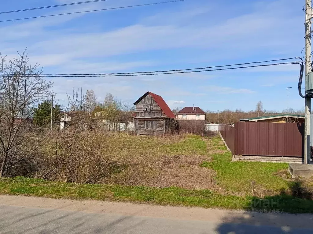 Участок в Ленинградская область, Кировский район, Назиевское городское ... - Фото 1