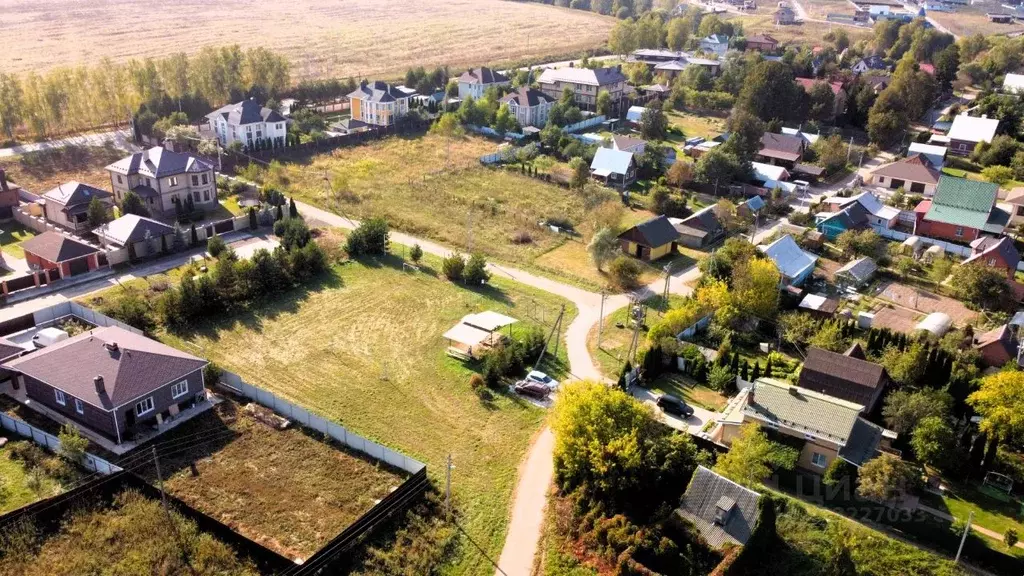 Участок в Московская область, Мытищи городской округ, с. Марфино ул. ... - Фото 1