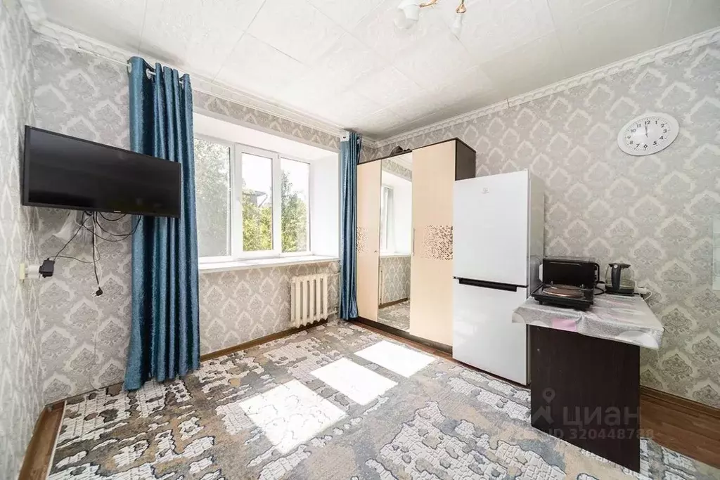 Комната Пермский край, Пермь Рабоче-крестьянская ул., 17 (11.0 м) - Фото 2