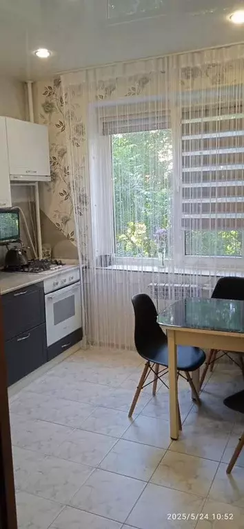 3-к. квартира, 64 м, 4/9 эт. - Фото 0