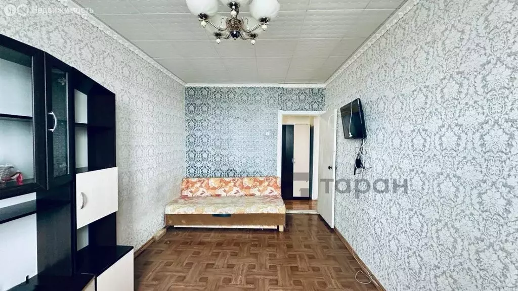 1-комнатная квартира: Чебаркуль, Электростальская улица, 3 (32.7 м) - Фото 0