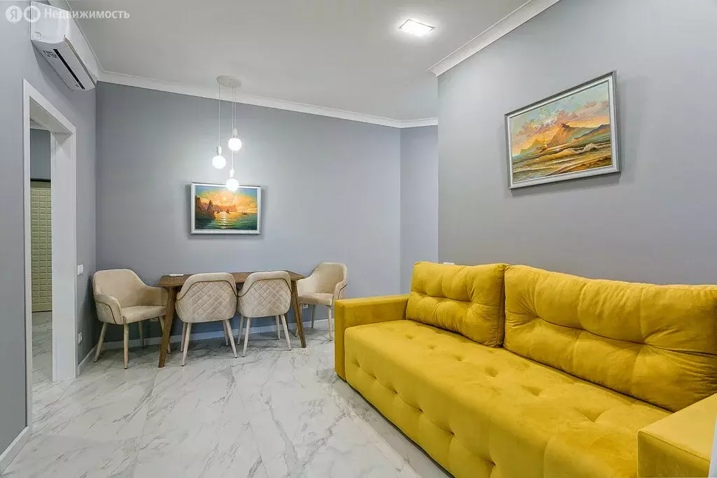 2-комнатная квартира: Ялта, улица Дражинского, 48 (52 м) - Фото 2