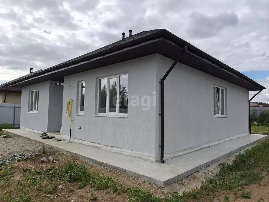 Дом в Свердловская область, Сысертский муниципальный округ, пос. ... - Фото 1