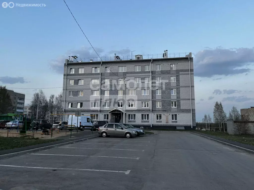 1-комнатная квартира: посёлок городского типа Оршанка, улица ... - Фото 0
