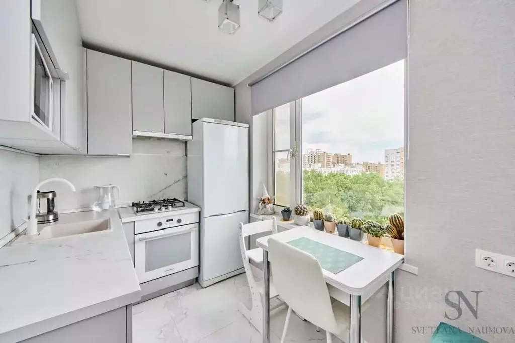 2-к кв. Москва ул. Генерала Антонова, 8 (45.0 м) - Фото 1