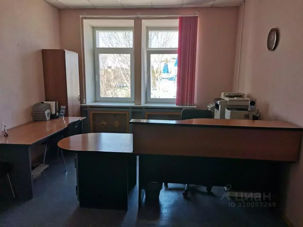 Помещение свободного назначения в Сахалинская область, Ноглики пгт ул. ... - Фото 2