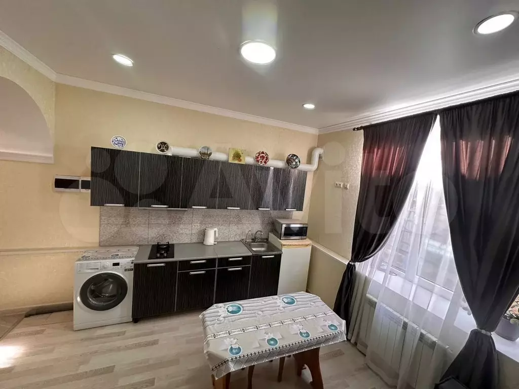 1-к. квартира, 38 м, 1/2 эт. - Фото 1
