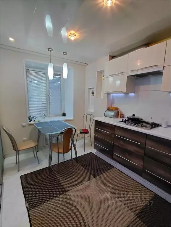 3-к кв. Башкортостан, Стерлитамак ул. Худайбердина, 48 (60.0 м) - Фото 1