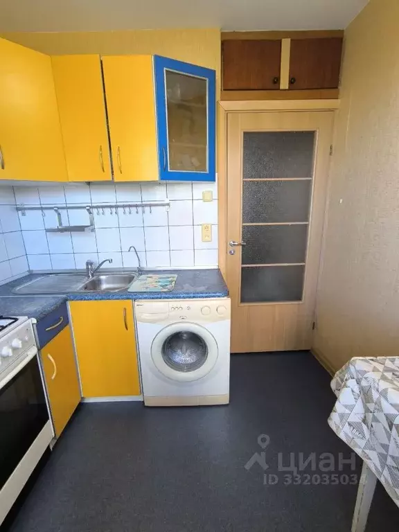 3-к кв. Москва ул. Лавочкина, 44К2 (58.0 м) - Фото 2